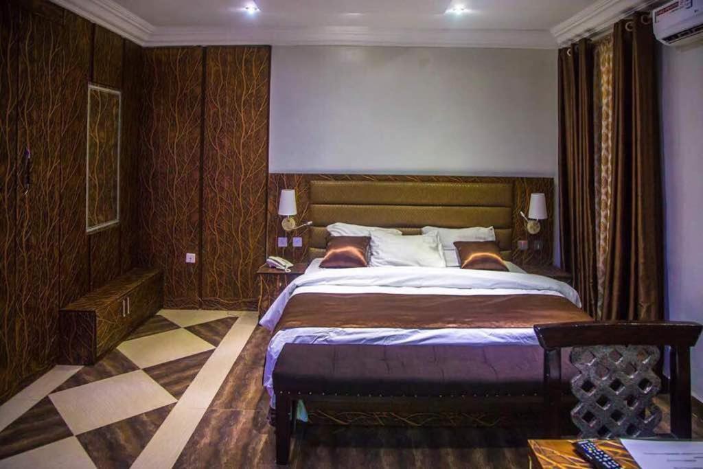 E-Suite Hotel Abuja Eksteriør billede
